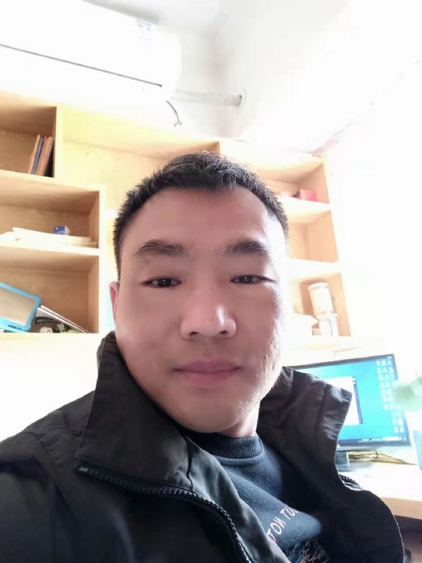 向前葱的第一张照片--荆州相亲服务中心