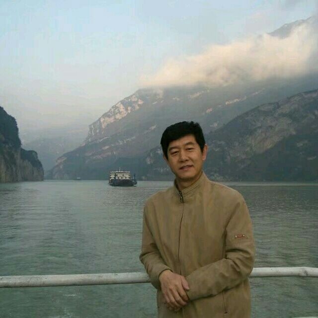 优秀善良1.78的第一张照片--荆州相亲服务中心