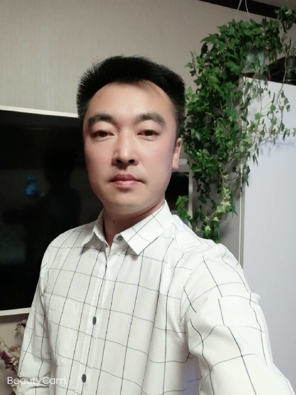 不一样的烟火的第二张照片--荆州相亲服务中心