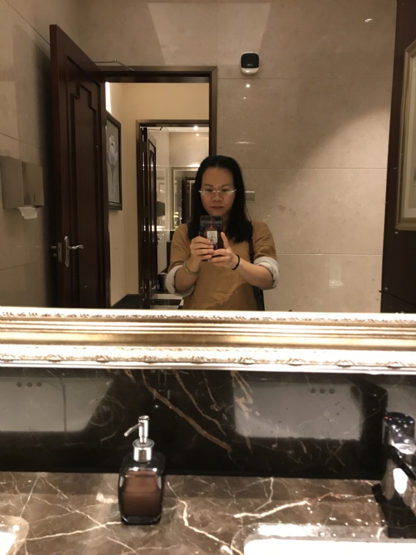 黄莺的第一张照片--荆州相亲服务中心