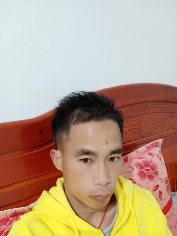 小biu崽的第一张照片--荆州相亲服务中心