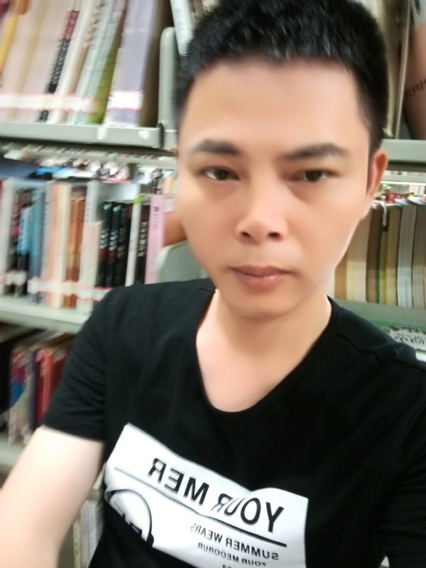 青青子衿的第一张照片--荆州相亲服务中心
