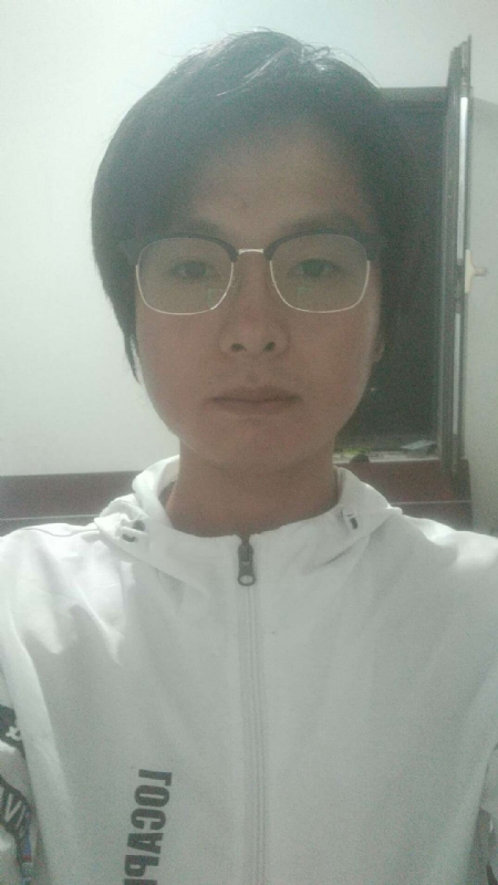 轻吻的第一张照片--荆州相亲服务中心