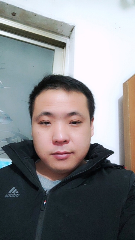 金钥匙的第一张照片--荆州相亲服务中心