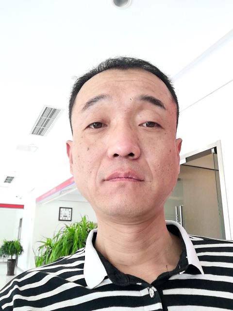 社会你的飞哥的第一张照片--荆州相亲服务中心