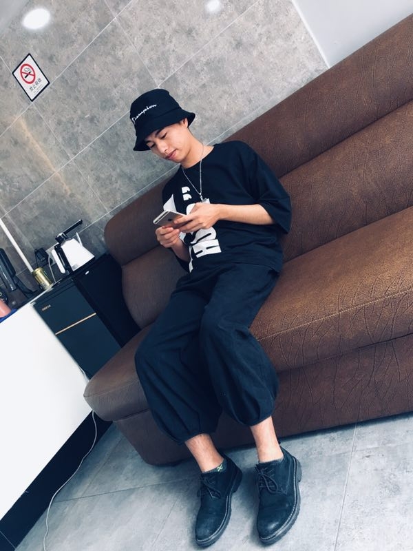 寻找的第三张照片--荆州相亲服务中心
