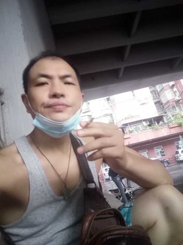H21的第二张照片--荆州相亲服务中心