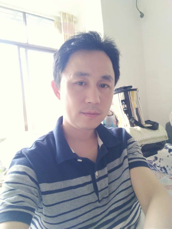 如果爱请深爱的第二张照片--荆州相亲服务中心