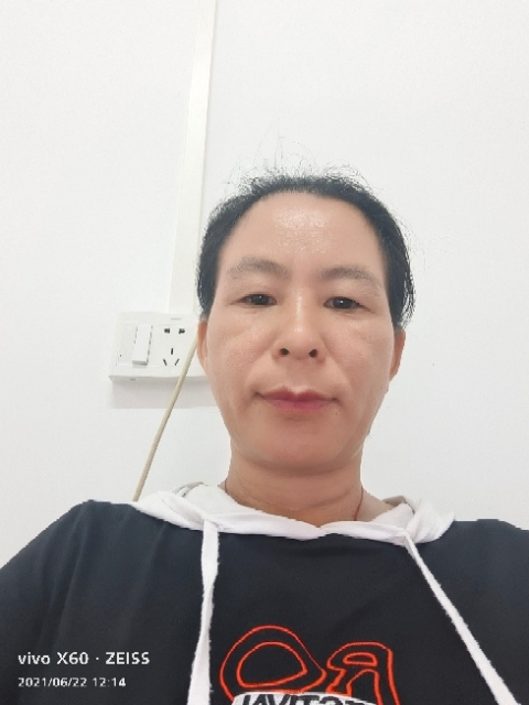琼的第一张照片--荆州相亲服务中心