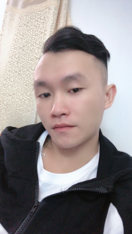 士多啤梨的第一张照片--荆州相亲服务中心