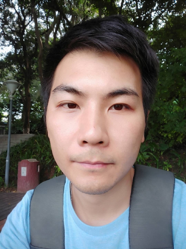 蜡笔小新的第二张照片--荆州相亲服务中心