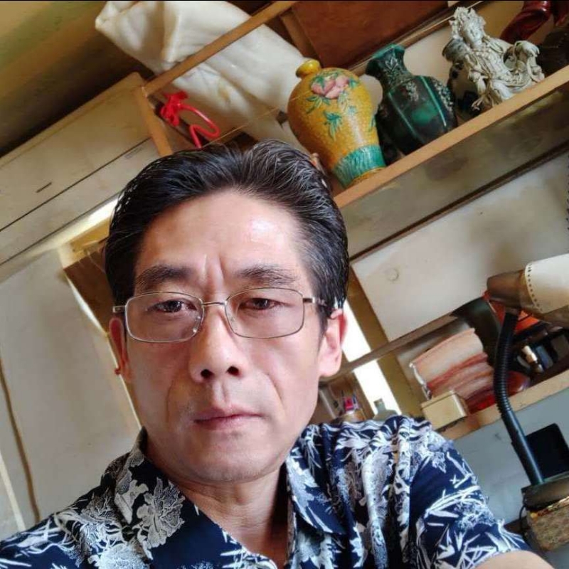 没有爱情也要飞渡一生的第一张照片--荆州相亲服务中心
