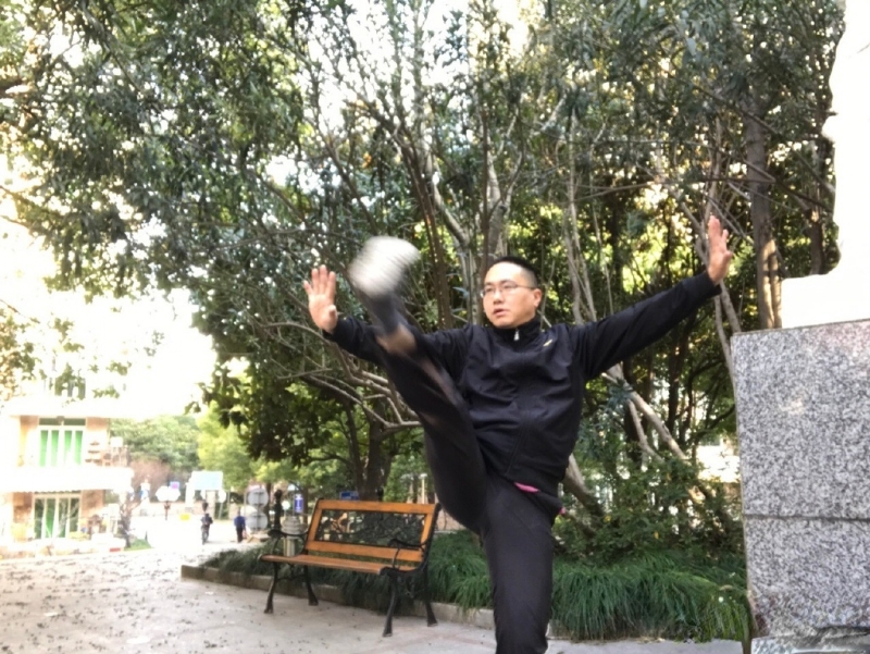 自故深情好受伤的第三张照片--荆州相亲服务中心