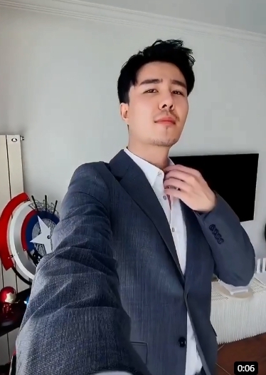 孤獨一郎的第一张照片--荆州相亲服务中心