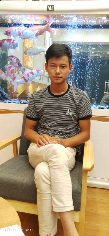 长情橙子的第一张照片--荆州相亲服务中心