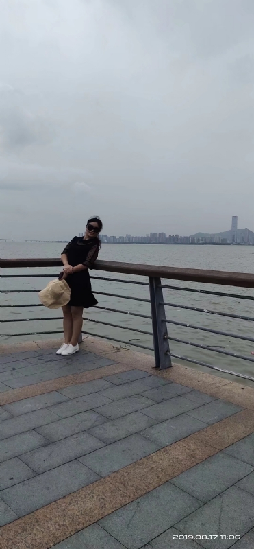 清秋的第一张照片--荆州相亲服务中心