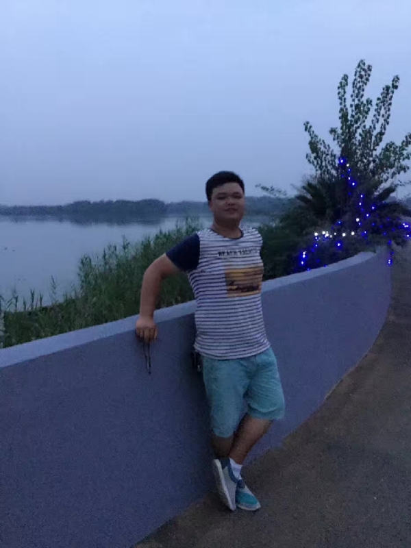 RLC的第一张照片--荆州相亲服务中心