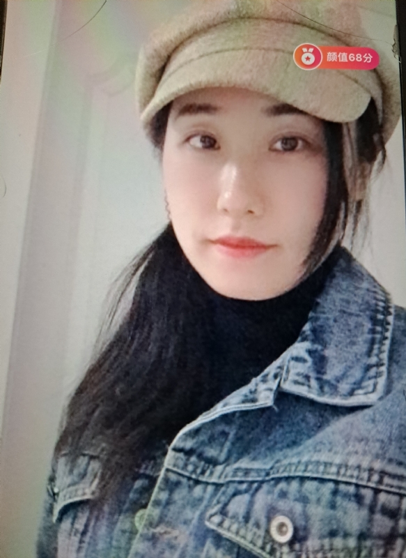 嫣然一笑的第二张照片--荆州相亲服务中心