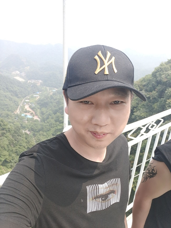 angle。的第一张照片--荆州相亲服务中心