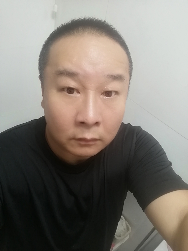 一束光的第一张照片--荆州相亲服务中心