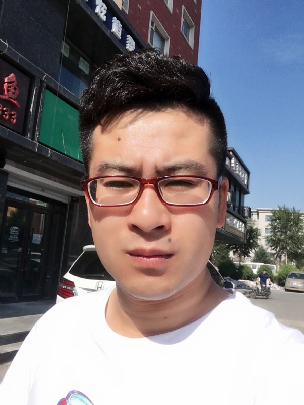 AA首席的第一张照片--荆州相亲服务中心