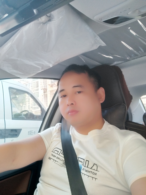 有你就好的第六张照片--荆州相亲服务中心