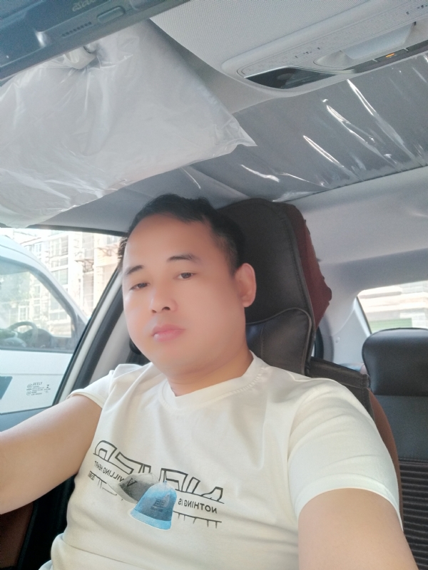 有你就好的第七张照片--荆州相亲服务中心