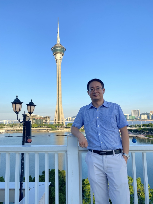 Yangyi的第二张照片--荆州相亲服务中心