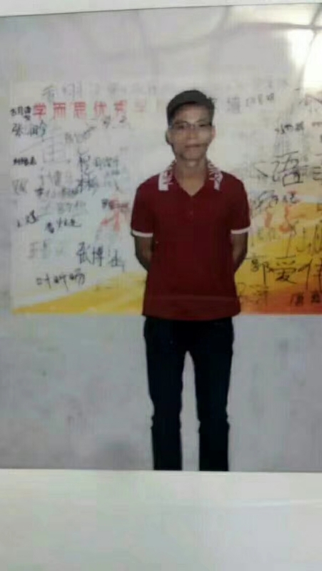 摆渡者的第二张照片--荆州相亲服务中心
