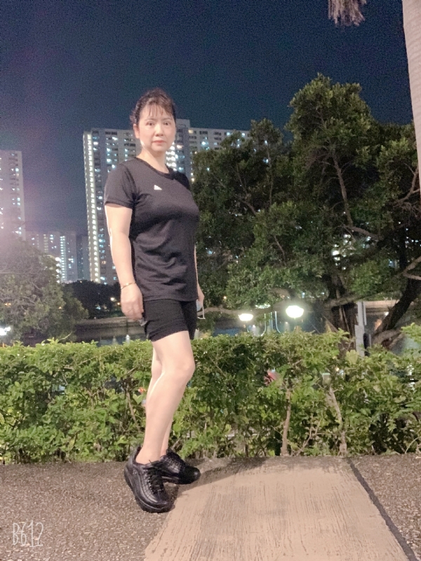 枫叶的第一张照片--荆州相亲服务中心