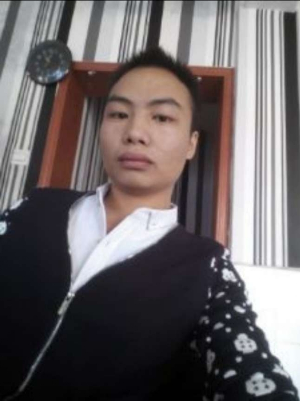 阿龙的第一张照片--荆州相亲服务中心