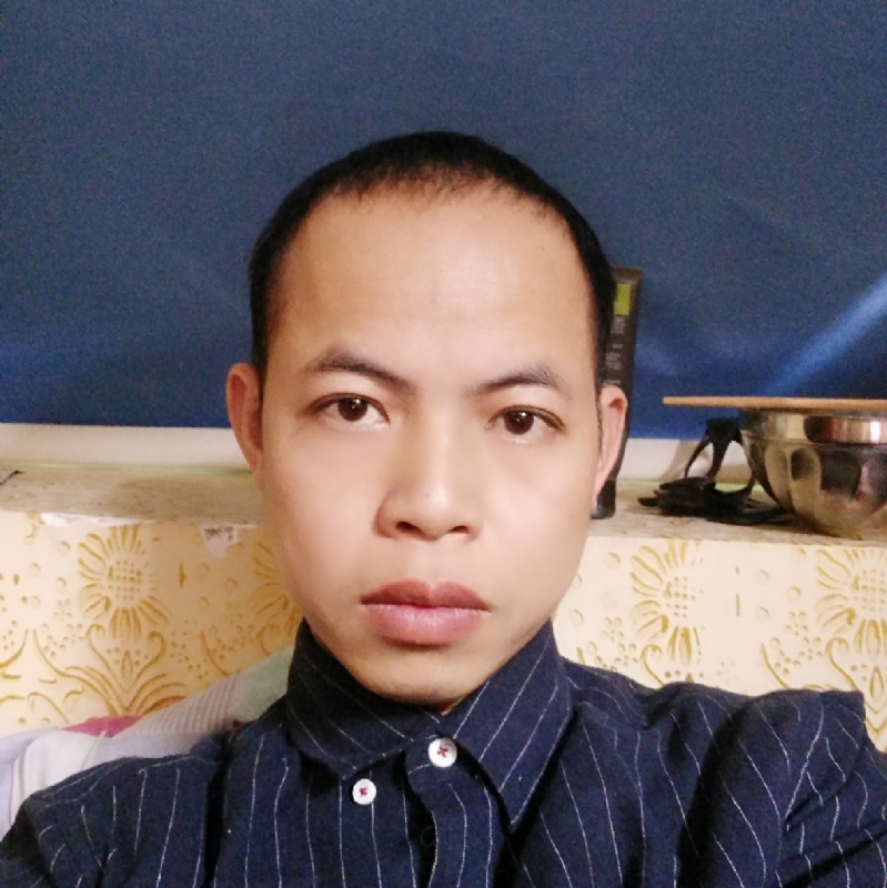 男儿当自强的第一张照片--荆州相亲服务中心