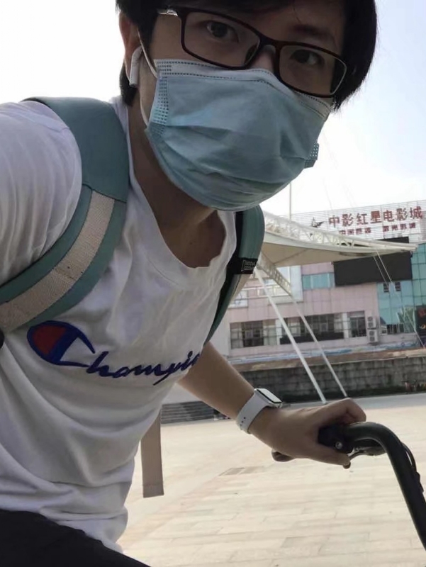 丁先生的第二张照片--荆州相亲服务中心