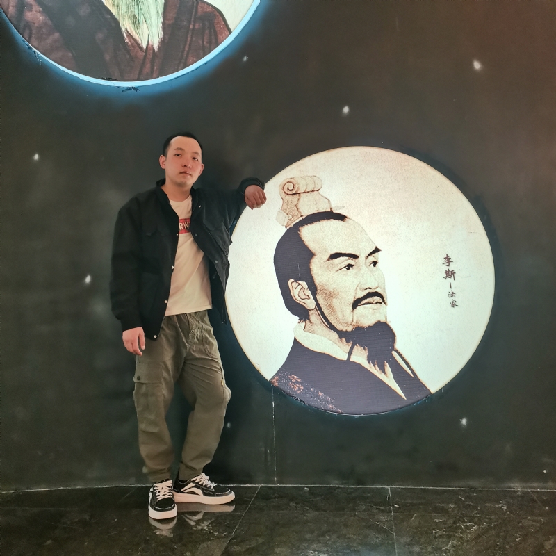 小灰灰的第三张照片--荆州相亲服务中心
