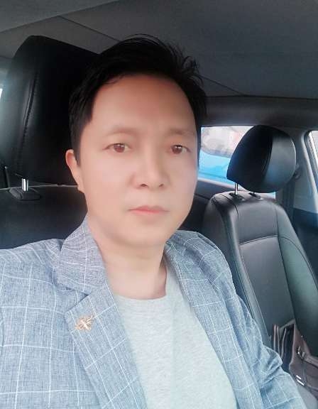 深蓝的第一张照片--荆州相亲服务中心
