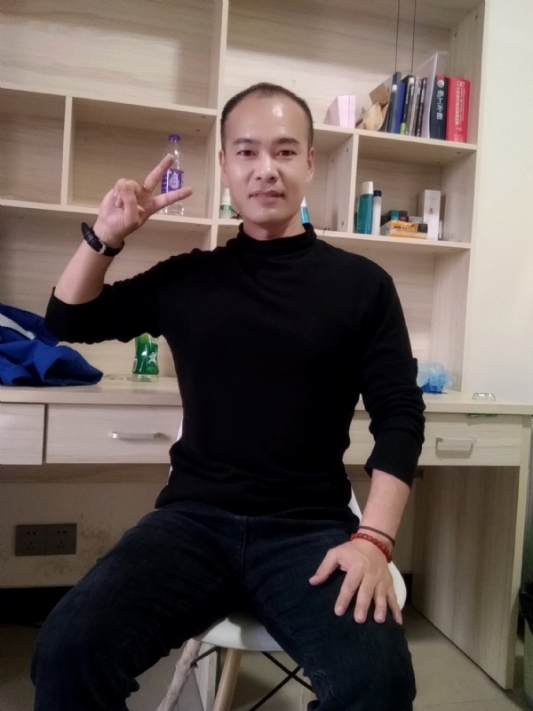 熊大与熊二的第二张照片--荆州相亲服务中心