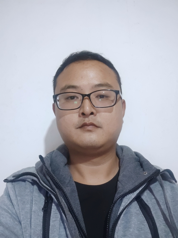 爱在一瞬间的第一张照片--荆州相亲服务中心
