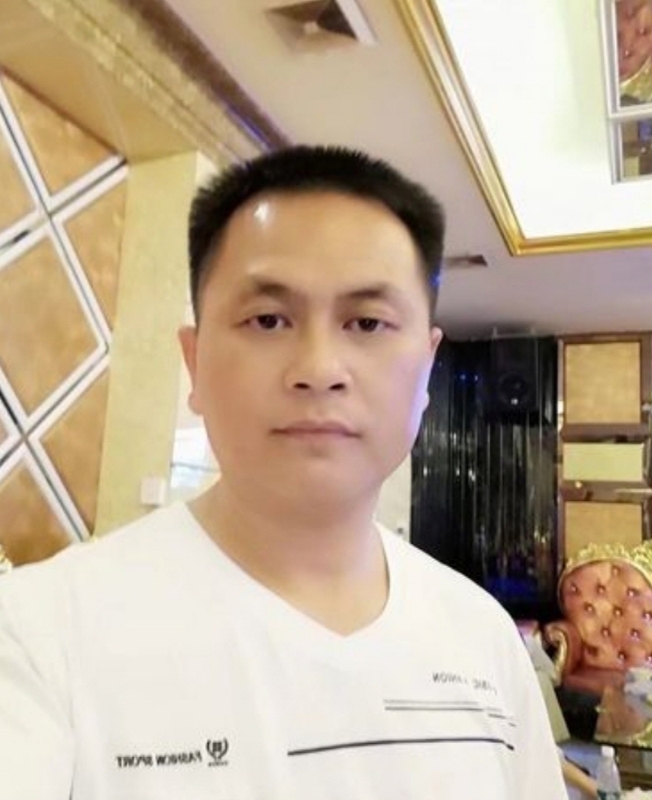 小梁的第一张照片--荆州相亲服务中心