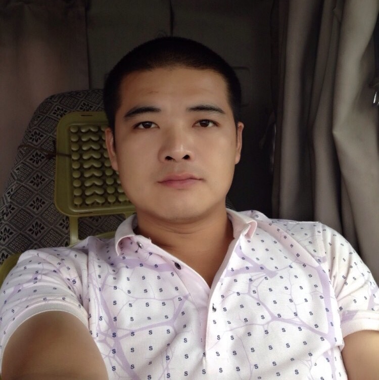 逍遥驾车人的第一张照片--荆州相亲服务中心