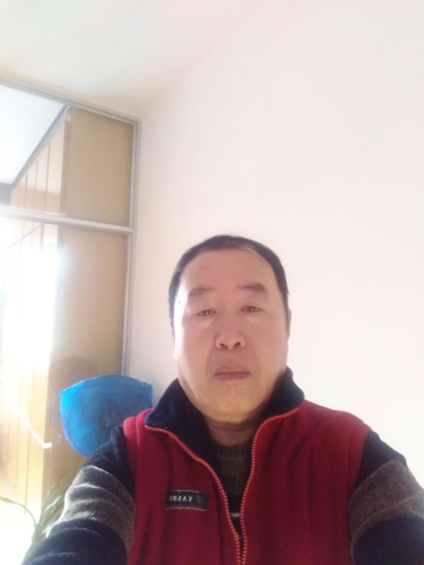 快乐的第一张照片--荆州相亲服务中心