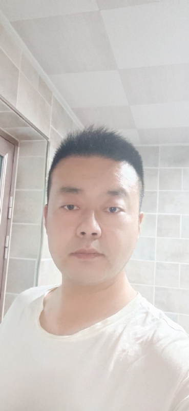 yangyongpingaoi的第一张照片--荆州相亲服务中心
