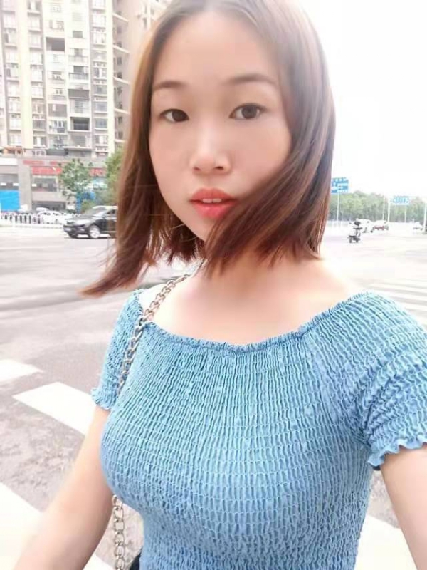 秋水伊人的第四张照片--荆州相亲服务中心