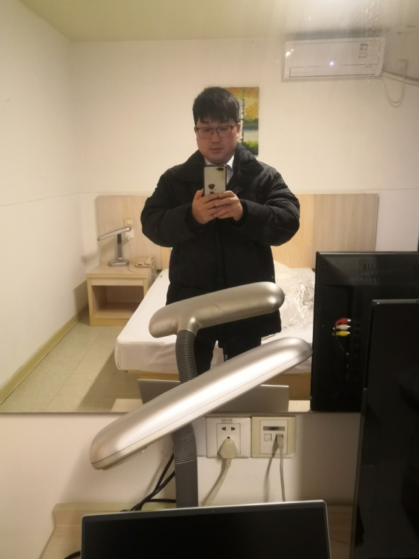 胡先生的第二张照片--荆州相亲服务中心