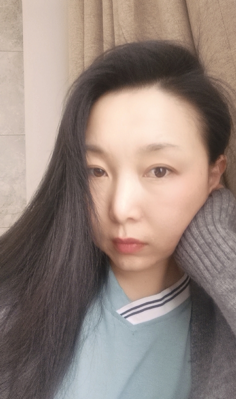 空谷幽兰的第一张照片--荆州相亲服务中心