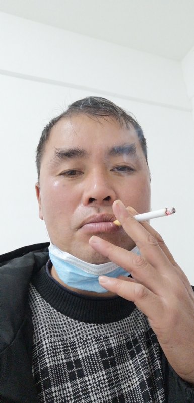 龙心的第一张照片--荆州相亲服务中心