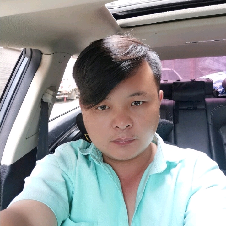 想家大黄蜂的第一张照片--荆州相亲服务中心