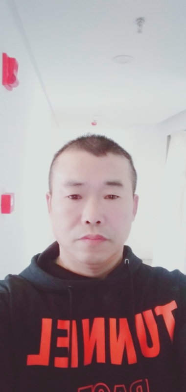 责任的第一张照片--荆州相亲服务中心