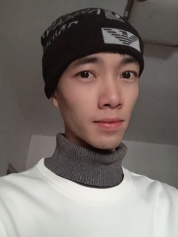 小良先生的第一张照片--荆州相亲服务中心