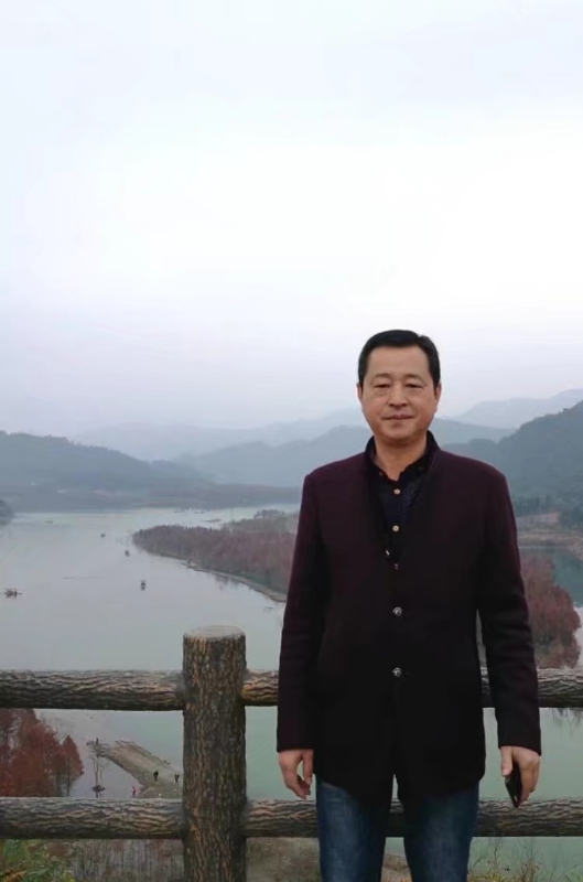真心找老伴的第一张照片--荆州相亲服务中心