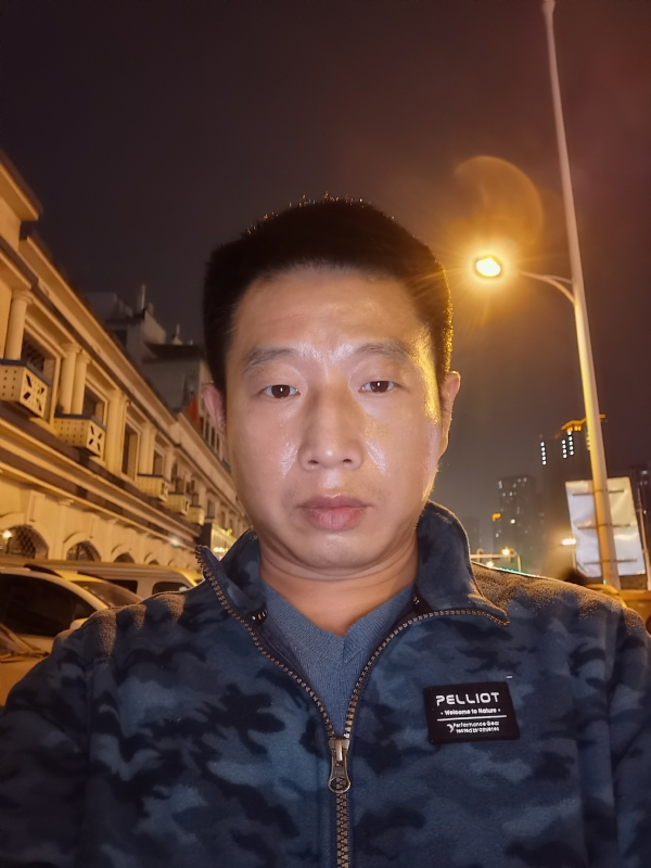 偷偷说的第二张照片--荆州相亲服务中心